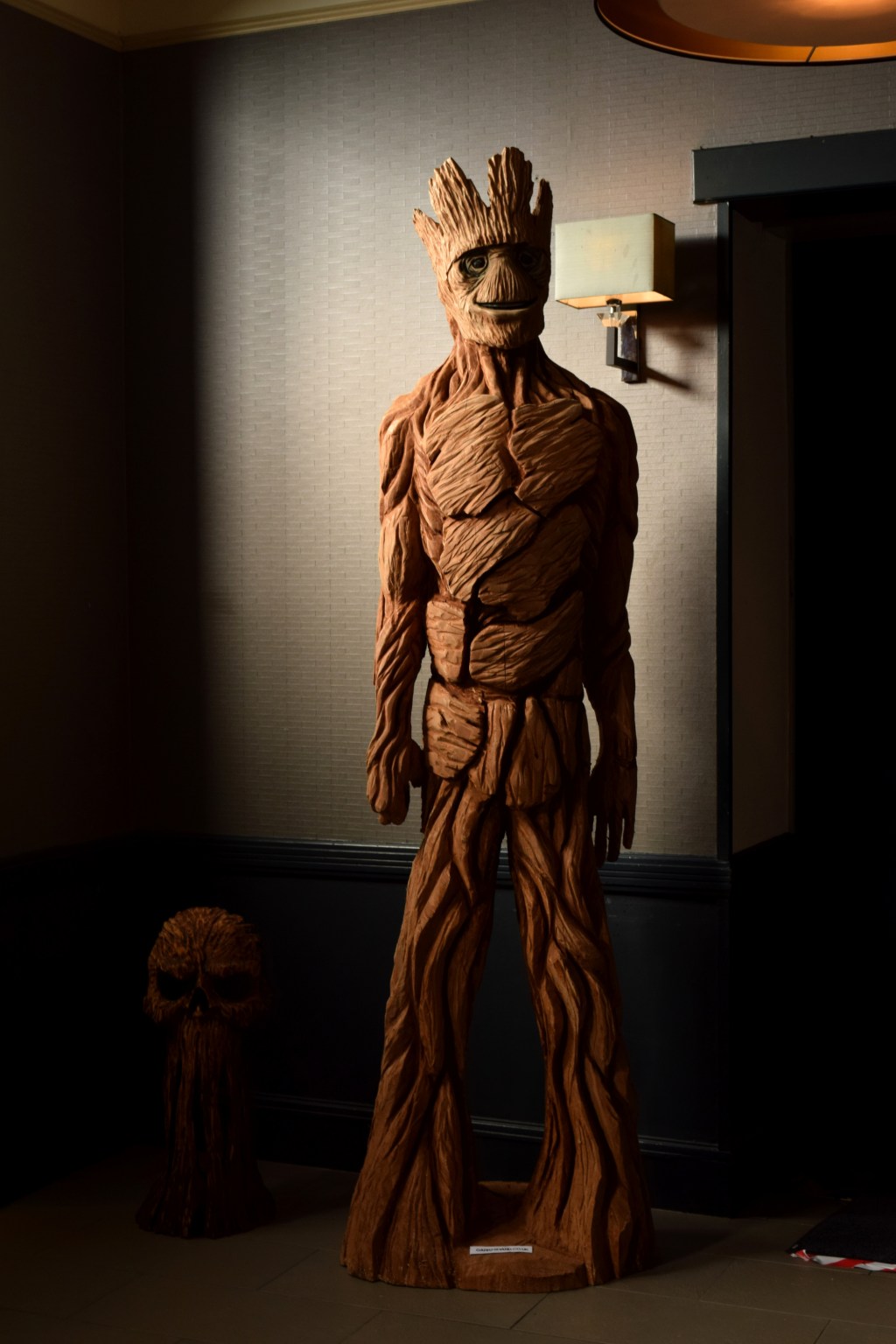 Granite City Comic-Con 2016 – Why Is Batman Hanging Out With&nbsp;Deadpool?