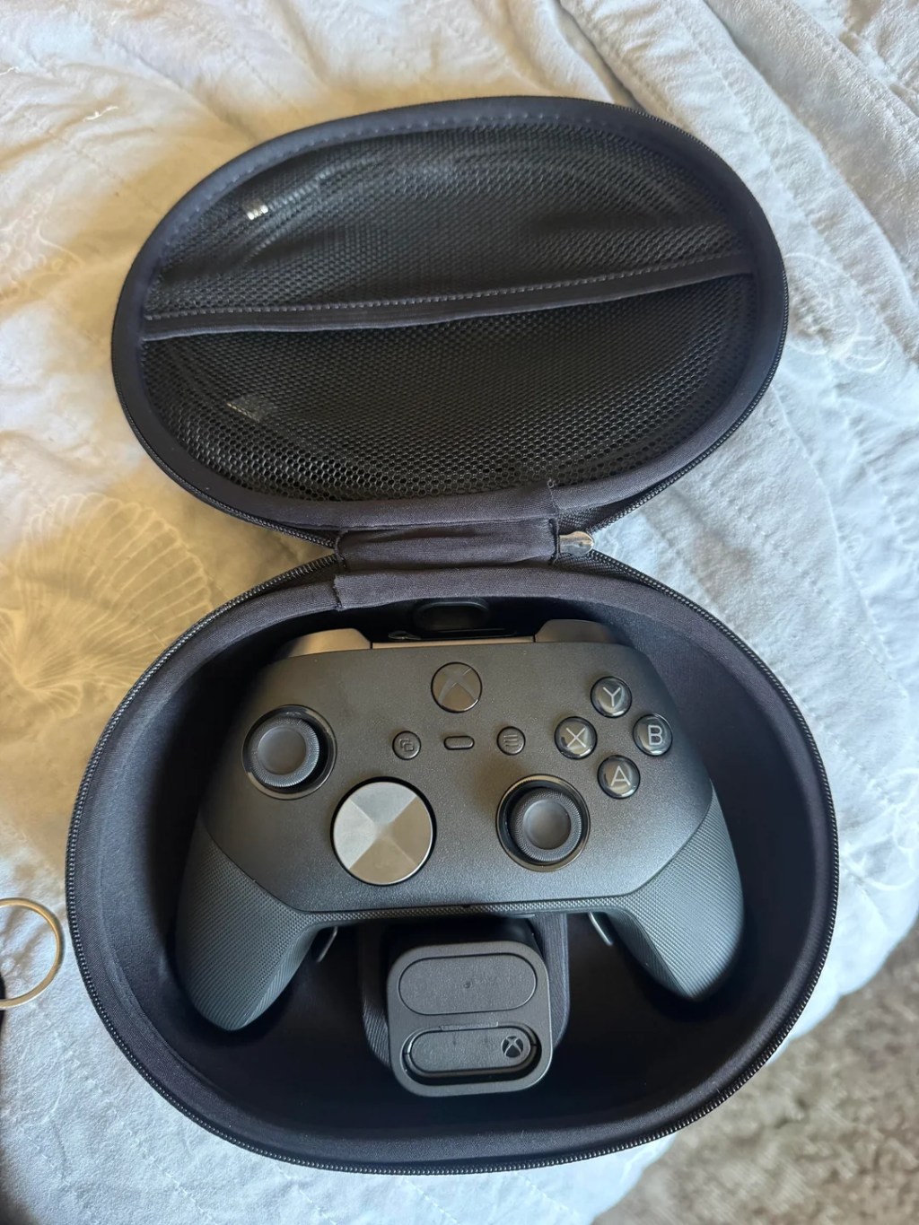 Xbox Elite Series 3 Controller Ends Up In A Customer’s Hands By Accident